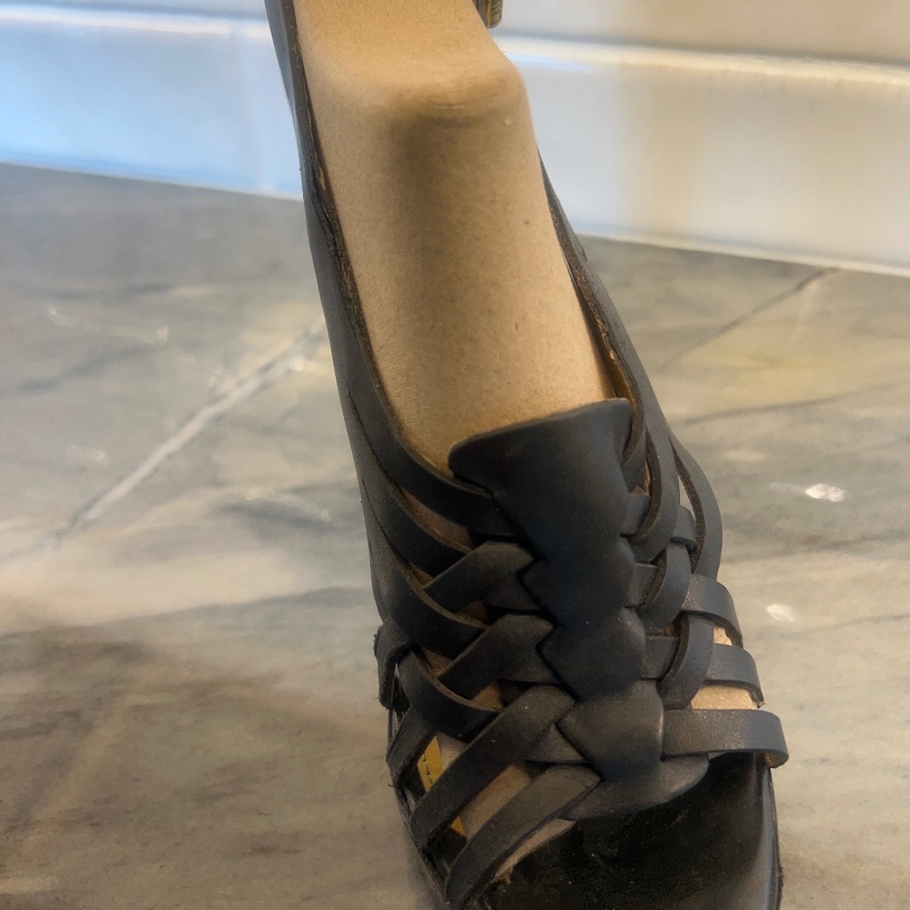 Ralph Loren..Black Strappy Platform Sandals